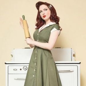 Green Heartbreaker Fashion Diner Dress